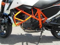 KTM Duke 690 R : l&rsquo;oRange façon spoRt