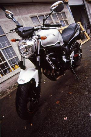 Yamaha FZ6 S2