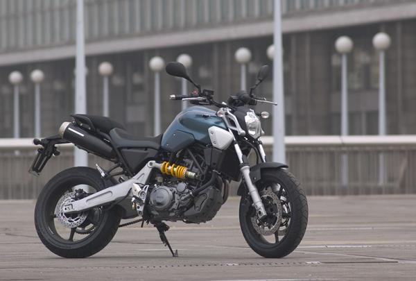 Yamaha MT-03