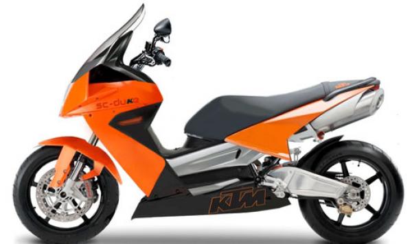 Mega scooter: KTM pourrait aussi en proposer un.