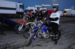 Ride Attack Fmx Team : freestyle et acrobaties sur moto-zoom.com