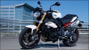 Triumph Speed Triple R &#8211; 2012