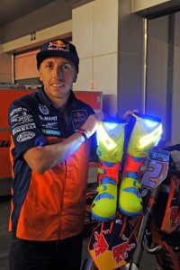 Sidi crée des bottes motocross lumineuses