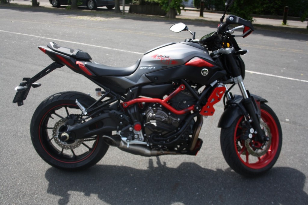 Yamaha MT-07 MotoCage