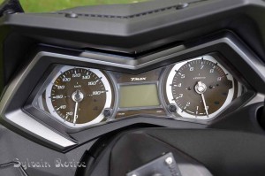 Le Yamaha T-Max Ironmax aux 1000 virages