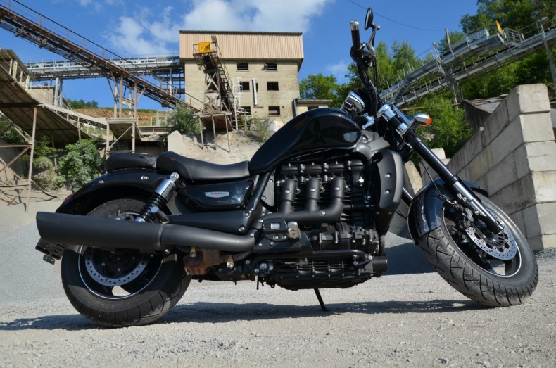 ESSAI DE LA TRIUMPH ROCKET X
