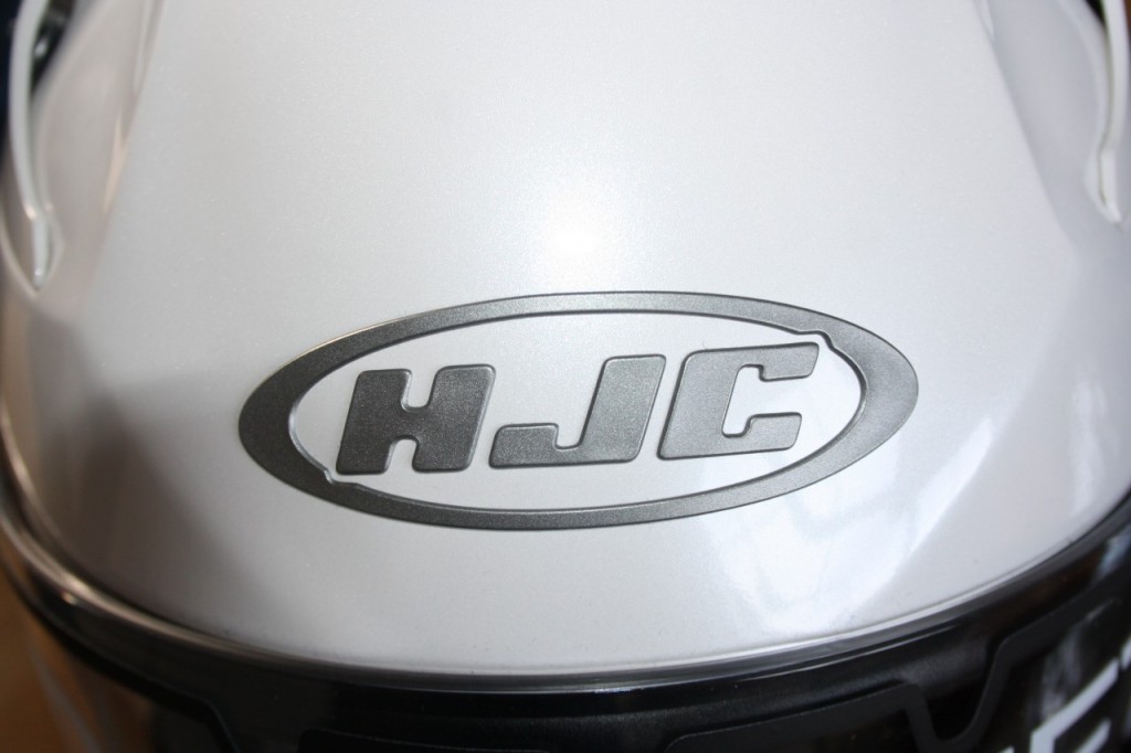 Casque jet Hjc R-PHA, le bonheur est dans le jet.