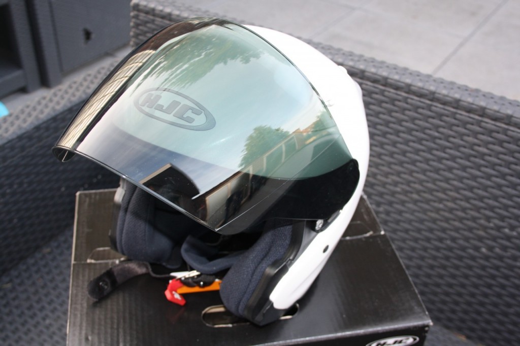 Casque jet Hjc R-PHA, le bonheur est dans le jet.