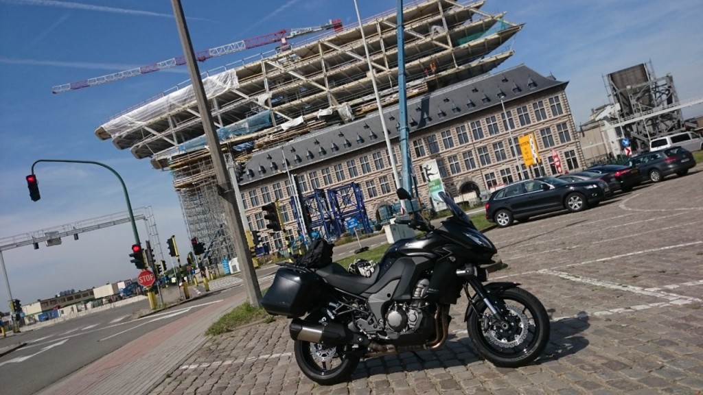 Architecture maritime dans le port d'Anvers.