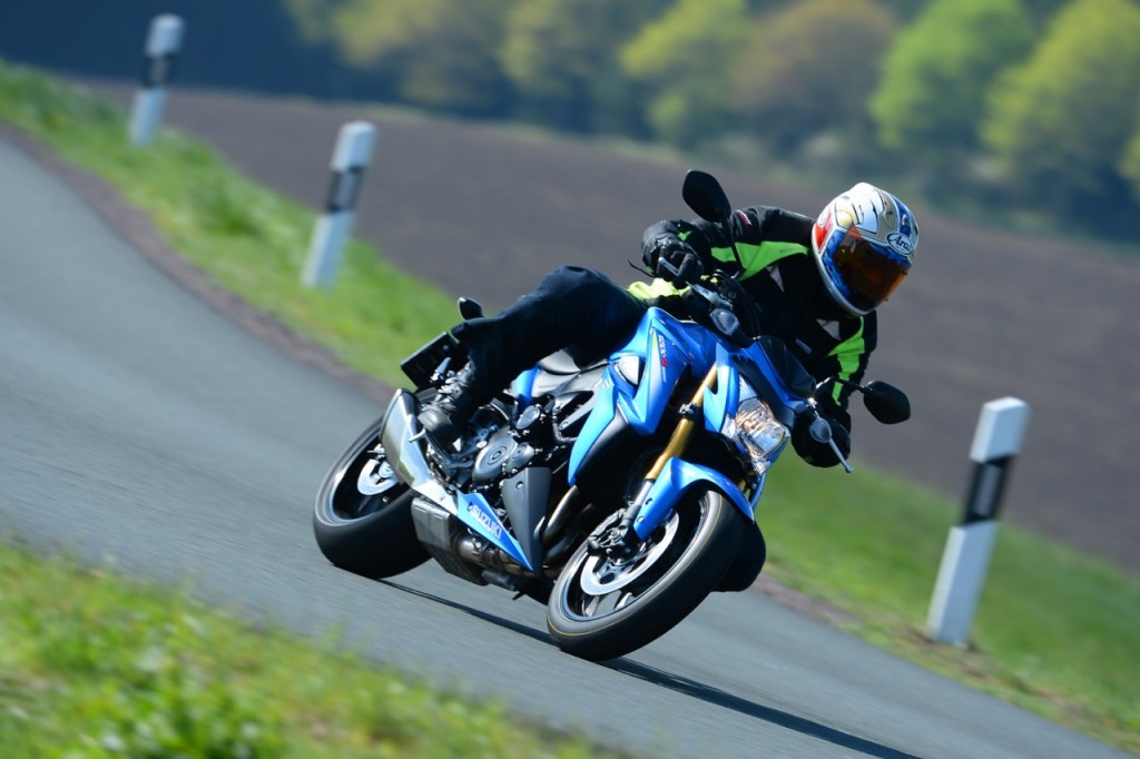 A l'usage, la nouvelle GSX s'avère une vraie sportive.