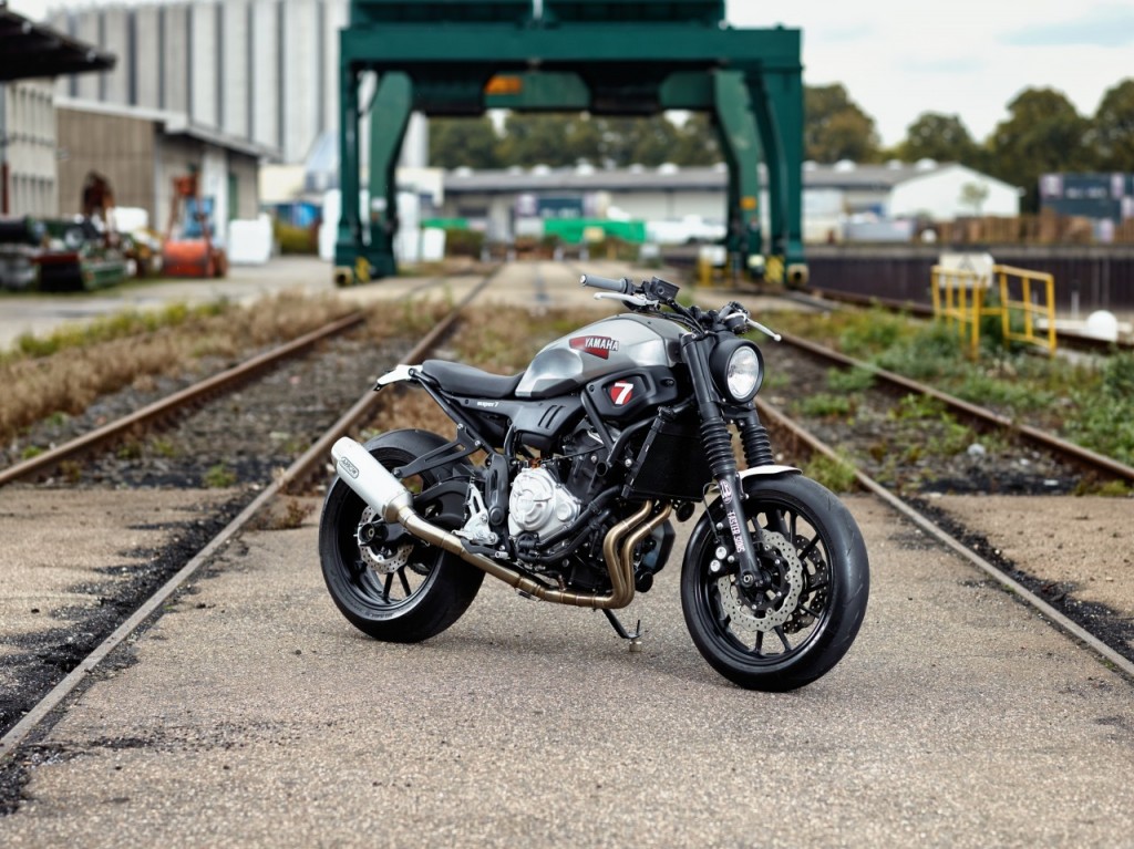 Une première Yard Built XSR700 Super 7 par JvB Moto