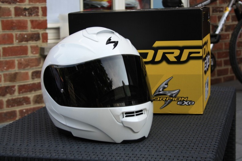 Casque modulable Scorpion EXO 3000 Air en test longue durée.