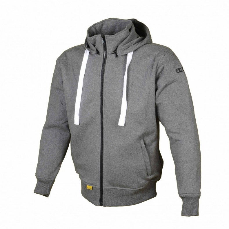 En sweat à moto ? Oui avec le Macna Booster