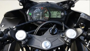 YZF R3: petite cylindrée, grand pedigree!