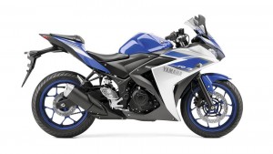 YZF R3: petite cylindrée, grand pedigree!