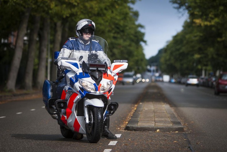 Des Yamaha version police et armée