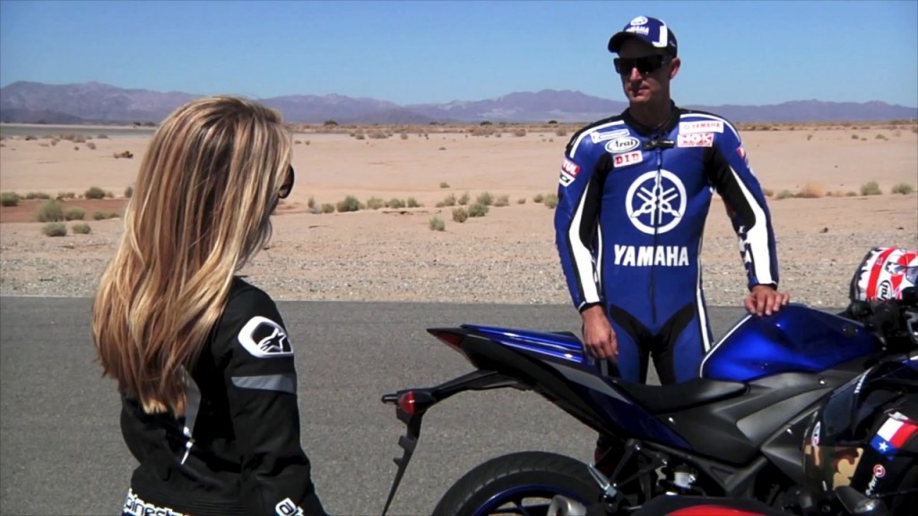 Côté racing, la R3 est pilotée et approuvée par "Texas Tornado" himself...