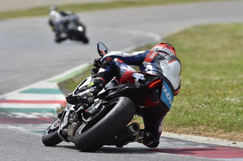 Power Supersport Evo: Bibendum chasse le chrono