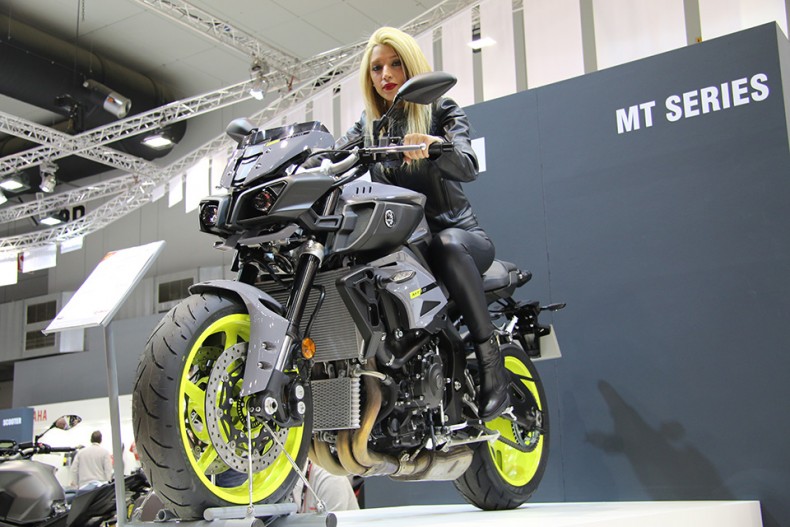 Le stand Yamaha au salon de Bruxelles 2016