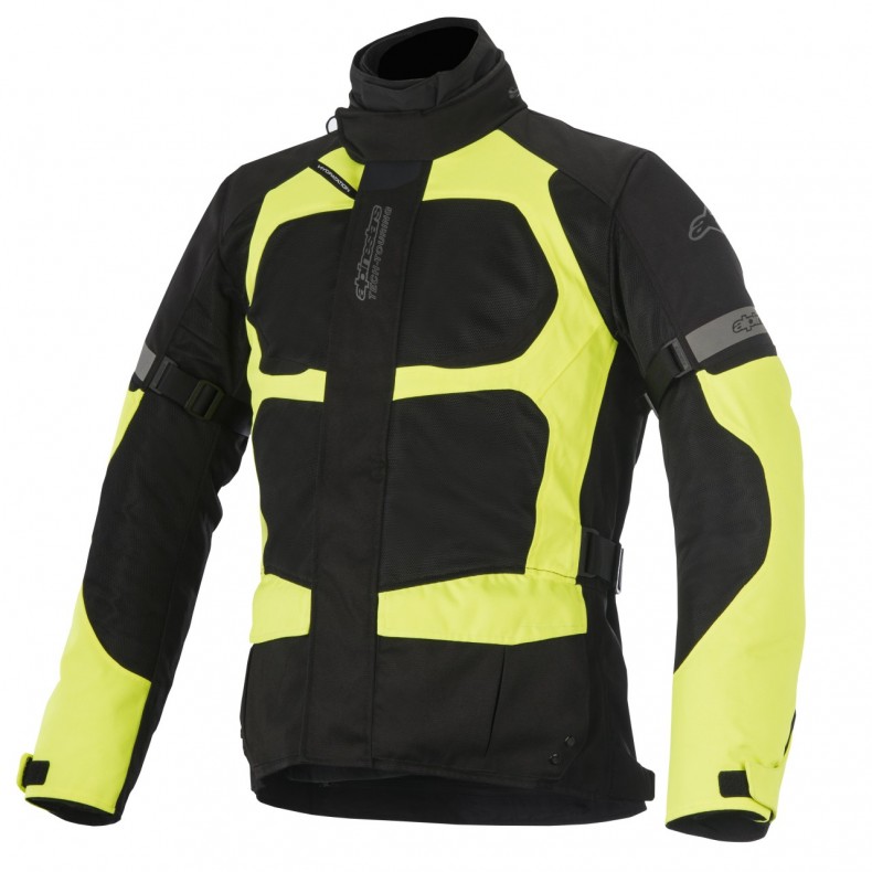 Un peu de soleil avec une veste et des gants de la collection printemps Alpinestars