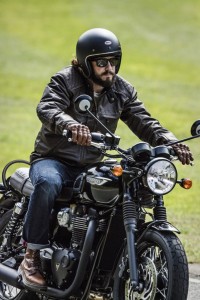 Les nouvelles Triumph Bonneville T120 et T120 Black