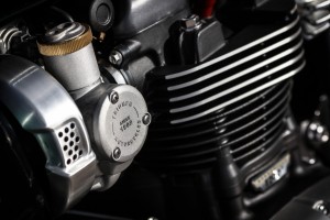 Les nouvelles Triumph Thruxton et Thruxton R