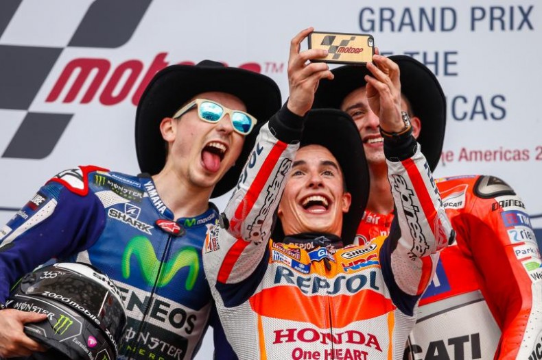 Moto GP -Marquez creuse l’écart suite à la chute de Rossi à Austin