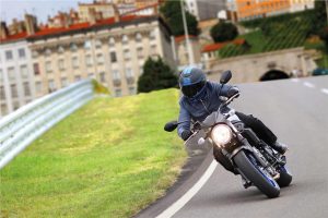 Suzuki SV650 bref essai