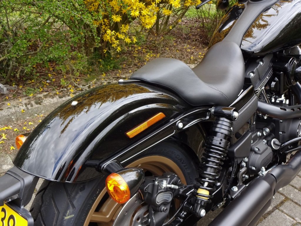 Harley-Davidson Low Rider S effet Bad Boy assuré