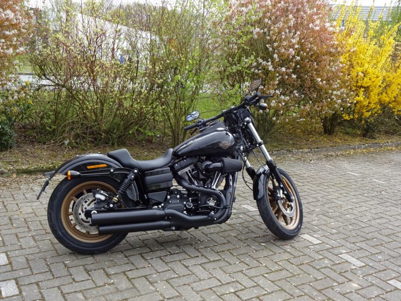 Harley-Davidson Low Rider S effet Bad Boy assuré