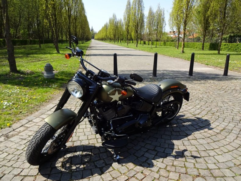 Harley-Davidson Fat Boy Slim S Be cool man!