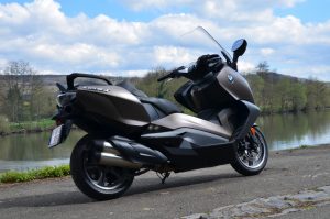 BMW C 650 GT VERSION 2.0 : LE MAXI-SCOOTER DE REFERENCE.