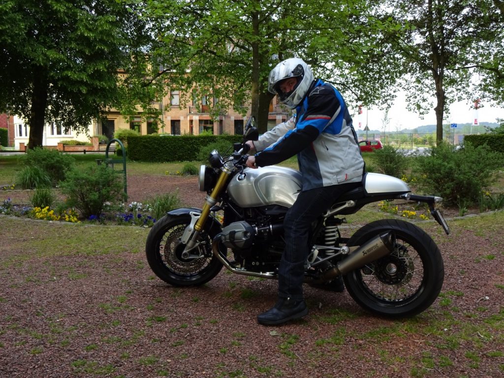 BMW NINE-T 
