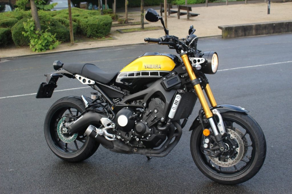 Yamaha XSR900, Rétro mais Techno.