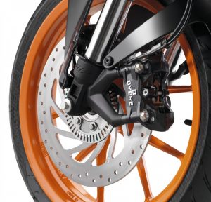 390cc prêts à en découdre et signés KTM&#8230;