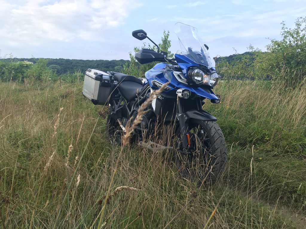 Triumph Explorer XCA 2016 : L’exploration en limousine !