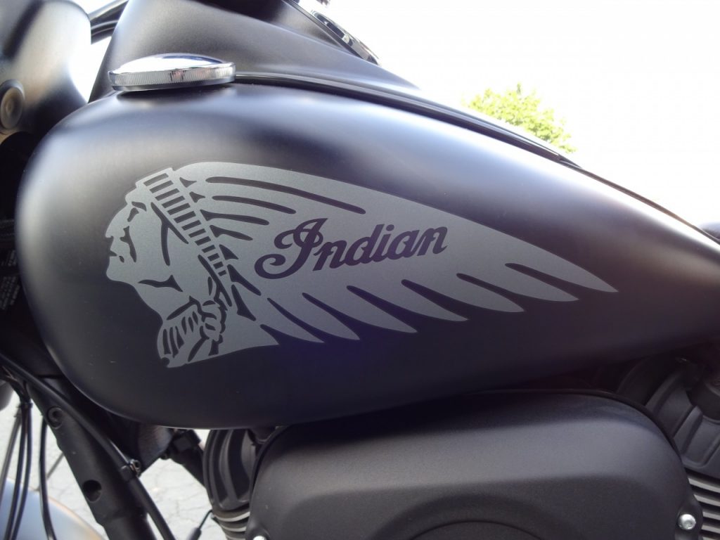 Indian Chief Darkhorse le côté obscur façon Indian