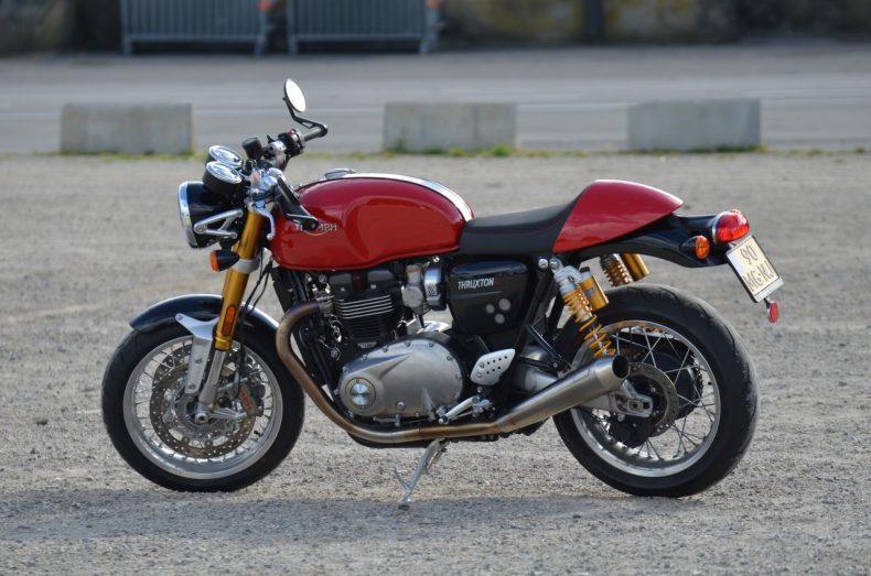 Triumph Bonneville Thruxton R : le sport en smoking.