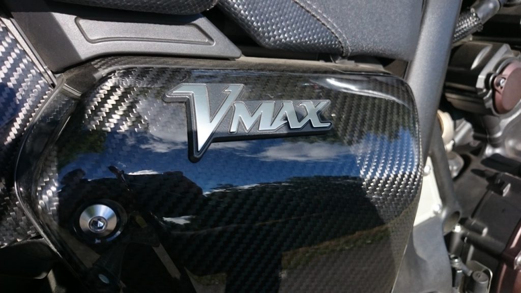 Yamaha V-Max: hommage au Café Dragster