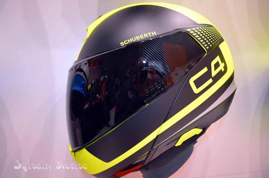 Intermot 2016 : des casques, des vêtements, des accessoires et d&rsquo;autres motos