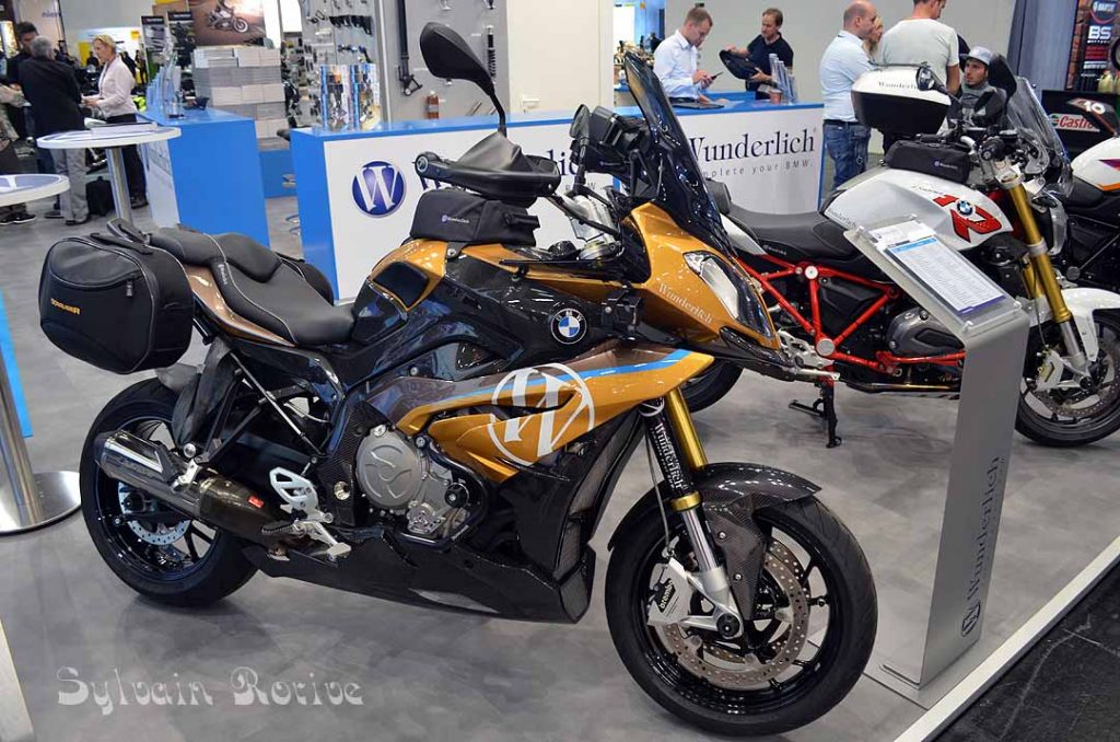 Intermot 2016 : des casques, des vêtements, des accessoires et d&rsquo;autres motos