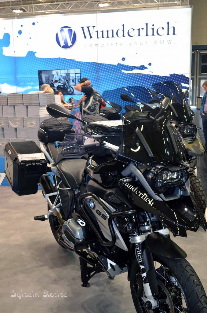 Intermot 2016 : des casques, des vêtements, des accessoires et d&rsquo;autres motos