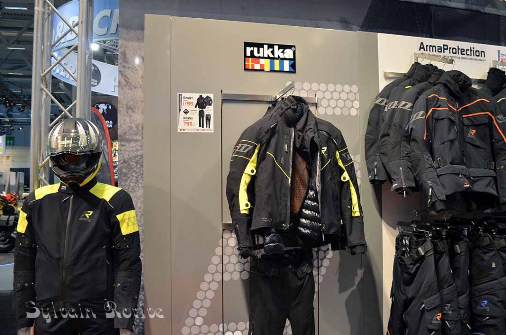 Intermot 2016 : des casques, des vêtements, des accessoires et d&rsquo;autres motos