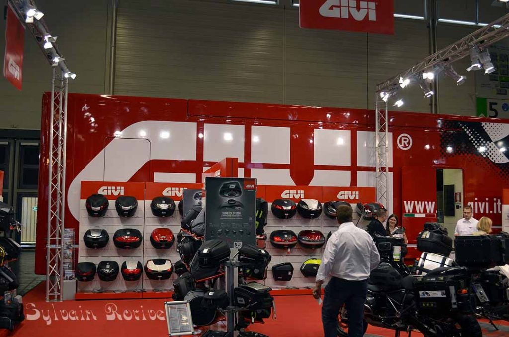 Intermot 2016 : des casques, des vêtements, des accessoires et d&rsquo;autres motos