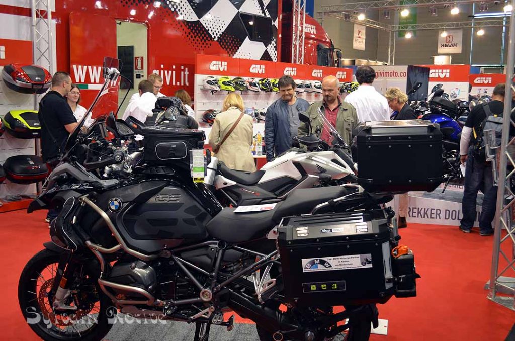 Intermot 2016 : des casques, des vêtements, des accessoires et d&rsquo;autres motos