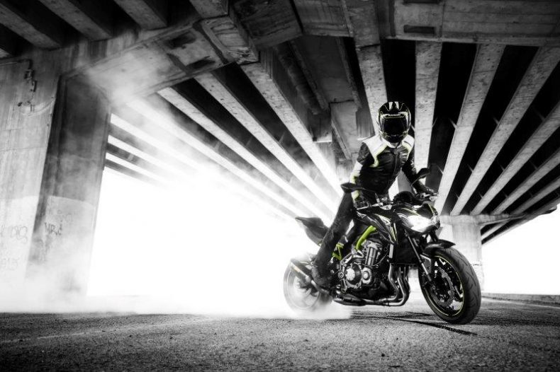 3 nouvelles Kawasaki à Milan, Z650, Z900 et Versys X 300