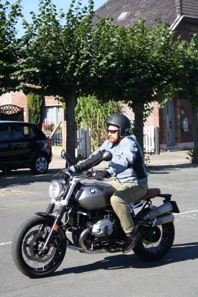 BMW R Nine T Scrambler, Back to the Roots