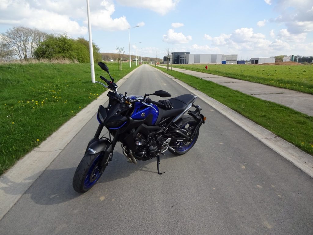 La nouvelle Yamaha MT-09 version 2017