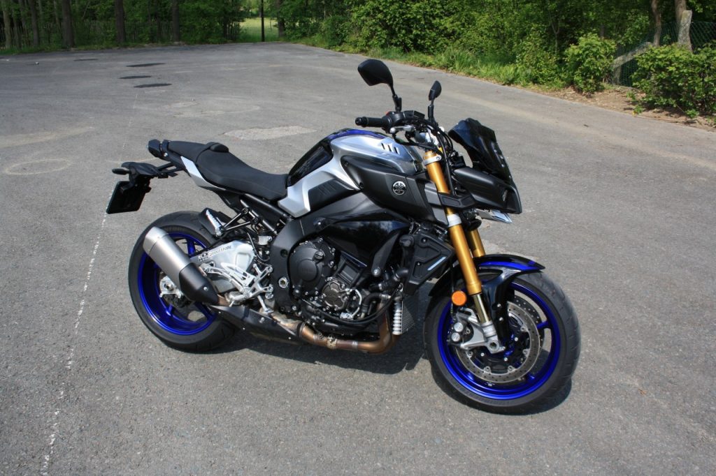 Yamaha MT-10 SP, teigne sous contrôle.