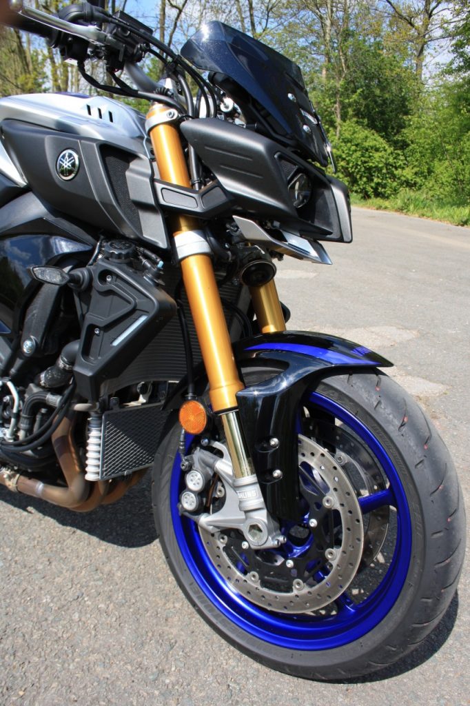 Yamaha MT-10 SP, teigne sous contrôle.